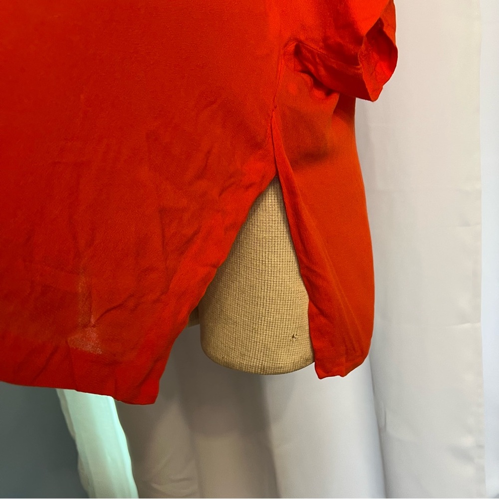 H&M Red button down blouse Short Sleeve Side Slits NWT Us Size 12 office casual - Picture 2 of 11